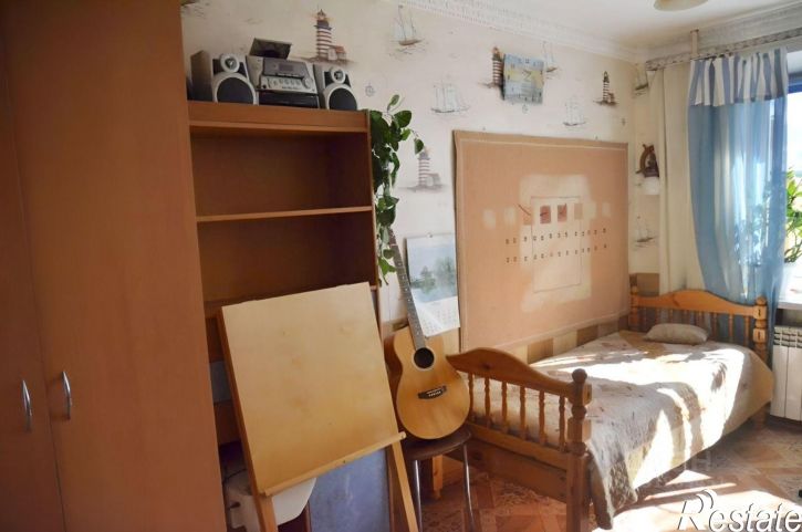 4-комн квартира ул Гагарина, 8,  д. 8