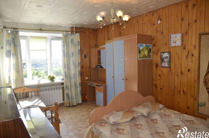 4-комн квартира ул Гагарина, 8,  д. 8