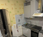 2-комн, 52кв м, этаж 1/5 ул Гурьянова, 10 1