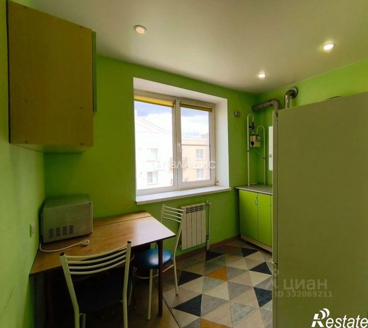 2-комн квартира ул Братьев Луканиных, 3,  д. 3