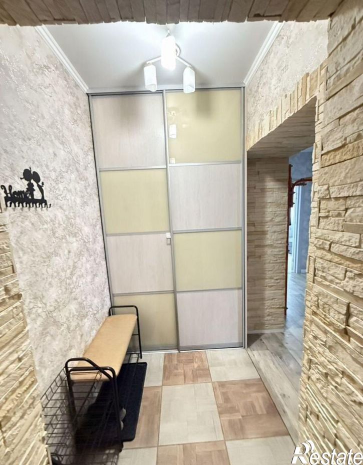 2-комн квартира ул Хрустальная, 60б,  д. 60б