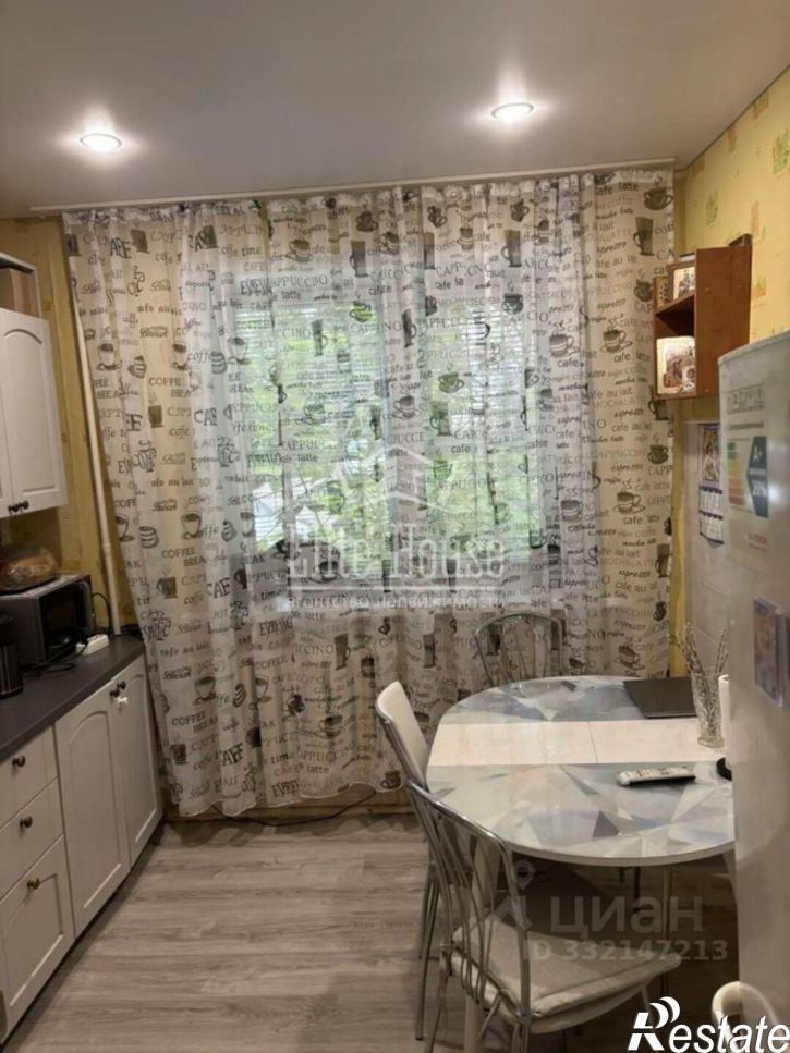 2-комн квартира ул Гурьянова, 10 1,  д. 10 1,  к. 1