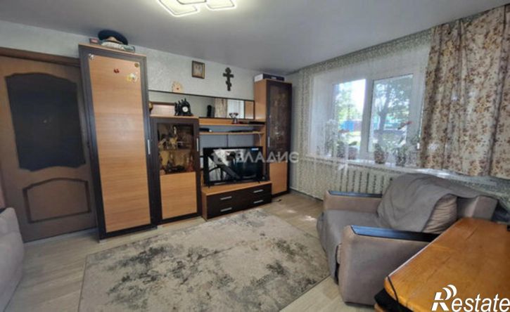 2-комн квартира ул 40-летия Октября, 8,  д. 8