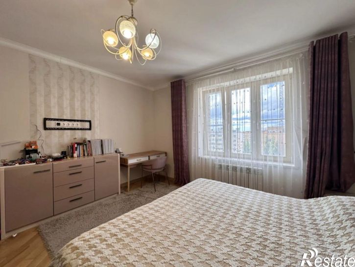 2-комн квартира ул Академическая, 10,  д. 10