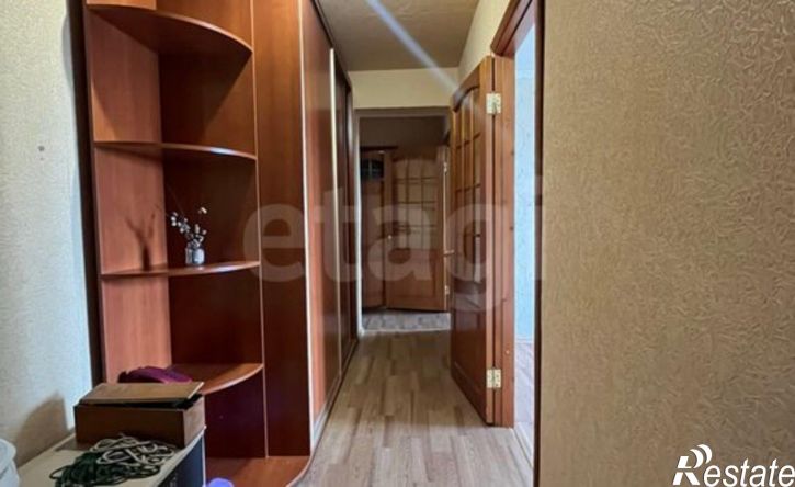 3-комн квартира ул Хрустальная, 8,  д. 8