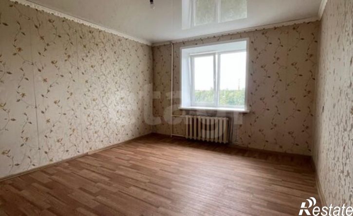 3-комн квартира ул Хрустальная, 8,  д. 8