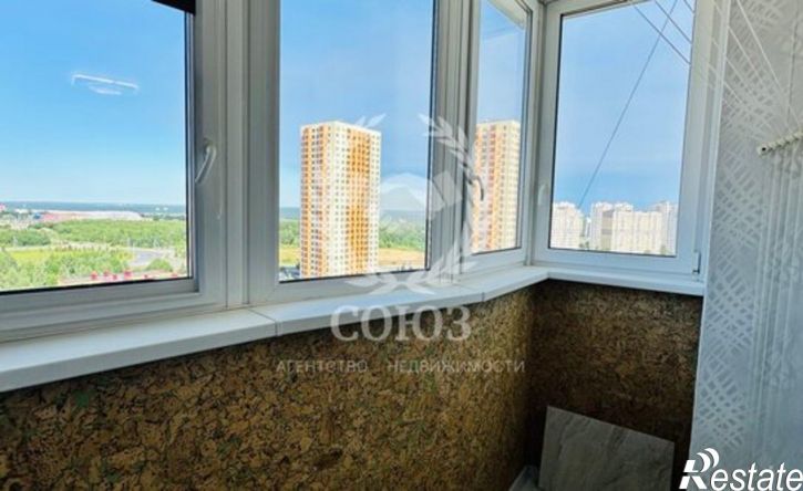 2-комн квартира ул 65 лет Победы, 27 1,  д. 27 1,  к. 1