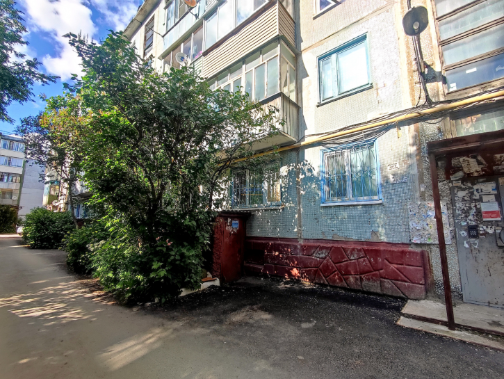 2-комн квартира Ф, Энгельса , 66