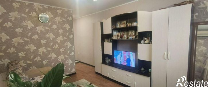 Комната ул Хрустальная, 33,  д. 33