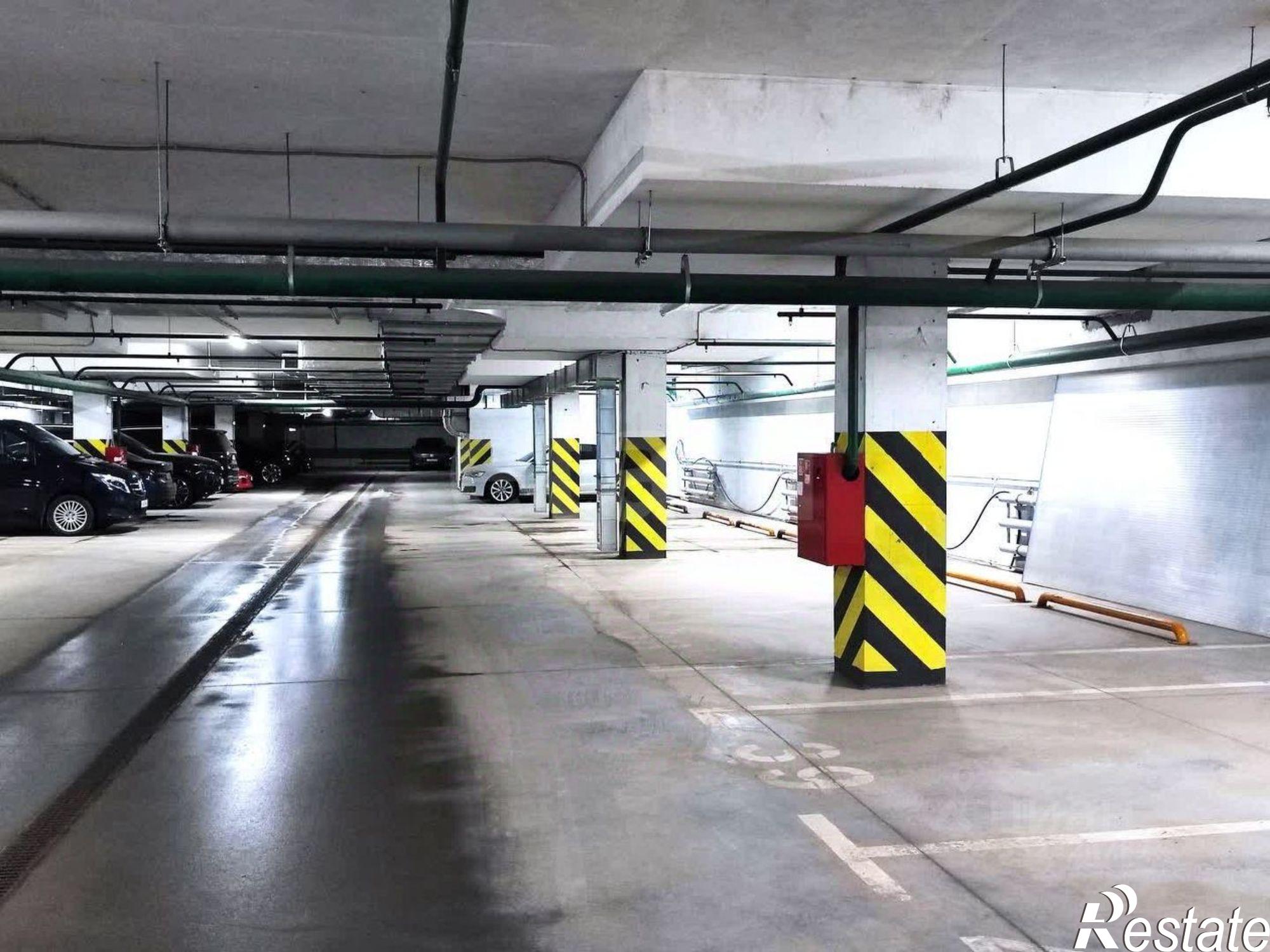 Купить гараж, место в паркинге за 1 034 100 рублей на ул Комфортная, 1