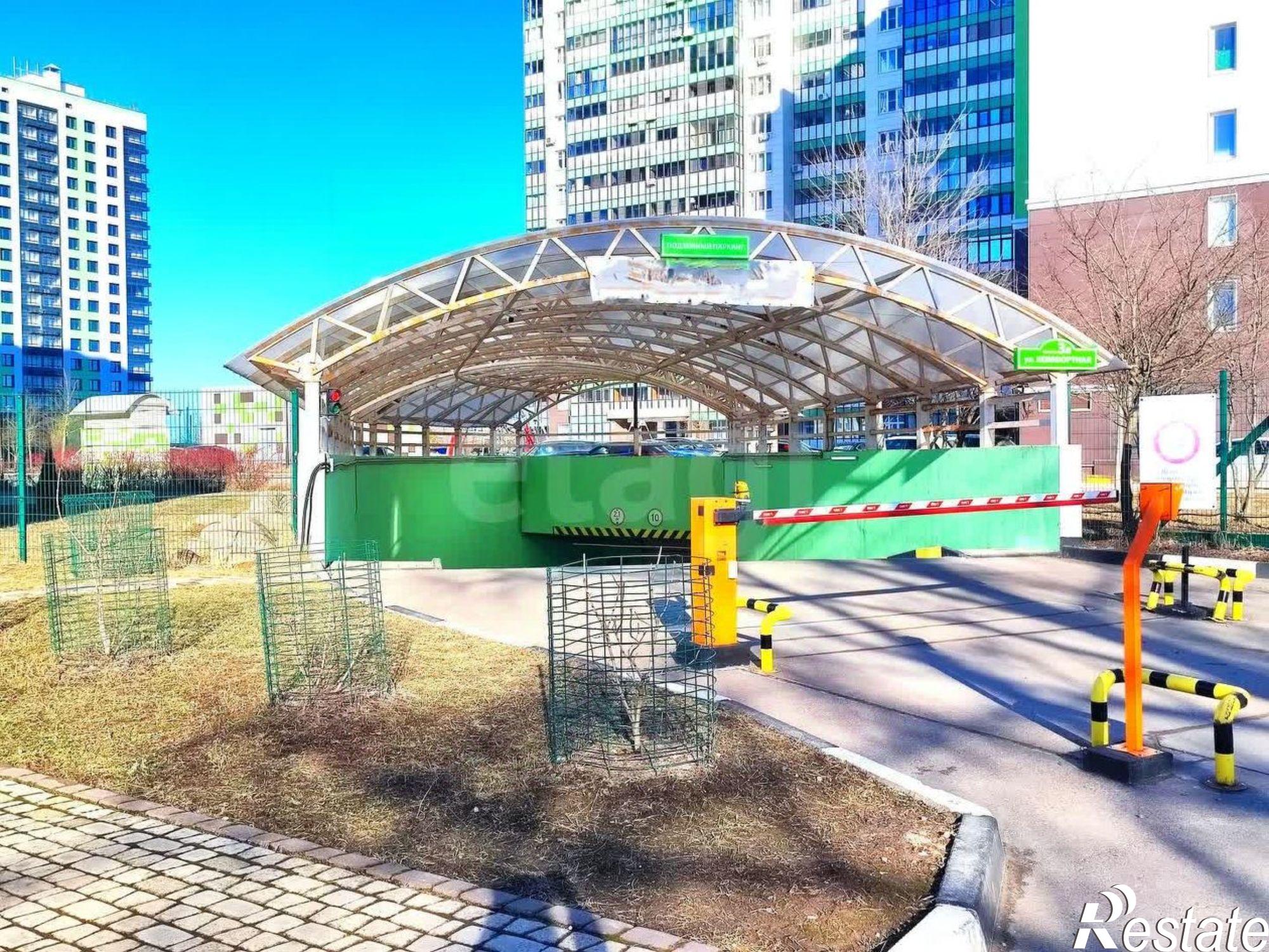 Купить гараж, место в паркинге за 1 034 100 рублей на ул Комфортная, 1