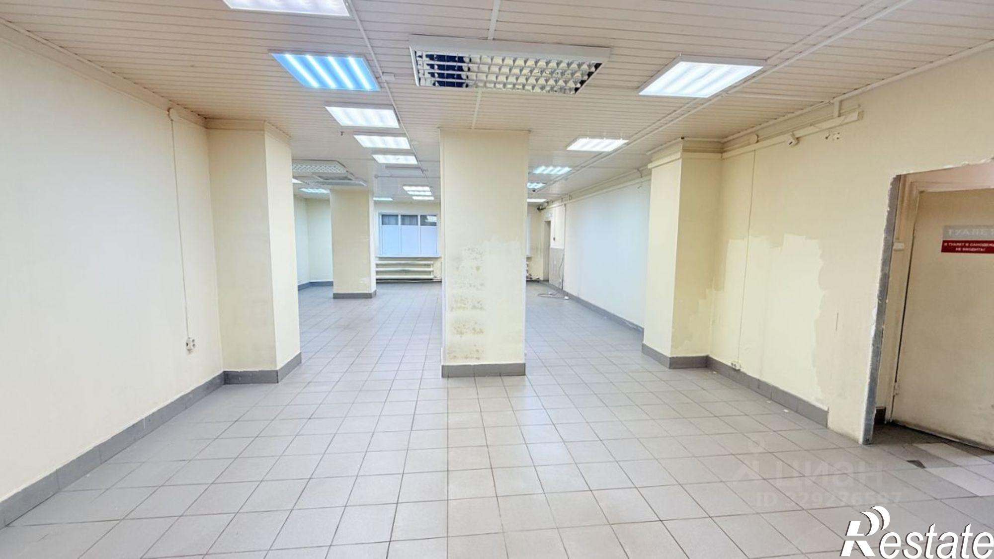 Сдать торговое помещение за 65 004 рублей на ул Московская, 331