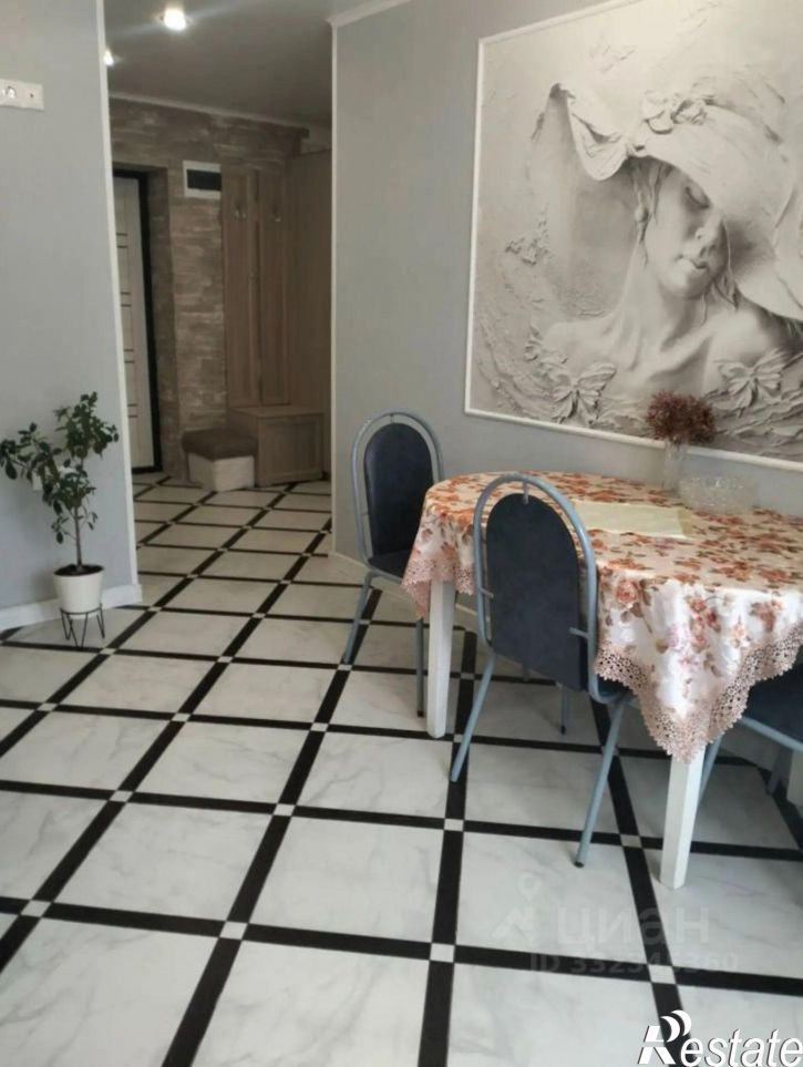 2-комн квартира ул Василия Стригунова, 8,  д. 8