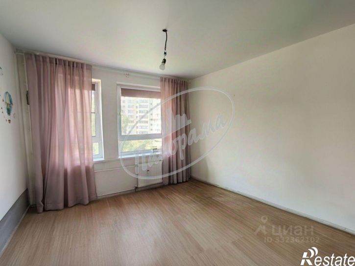 1-комн квартира ул Спартака, 15,  д. 15