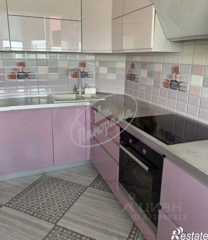 3-комн квартира ул Фомушина, 13,  д. 13