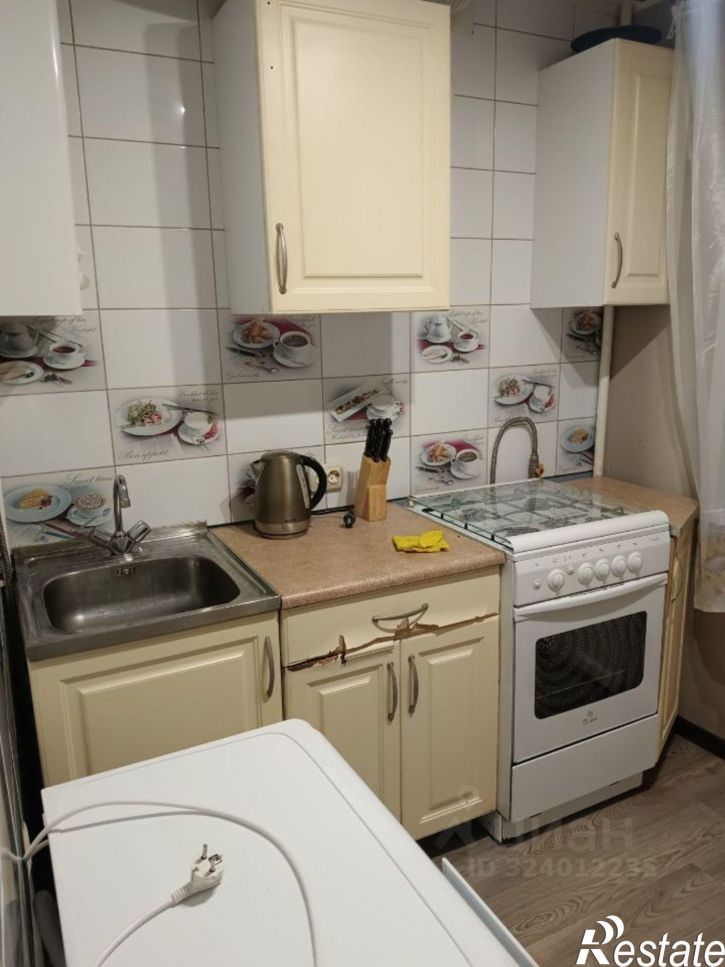 3-комн квартира ул Московская, 240 1,  д. 240 1,  к. 1