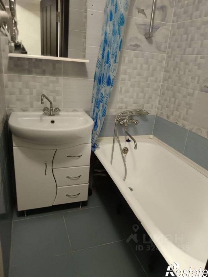 3-комн квартира ул Московская, 240 1,  д. 240 1,  к. 1