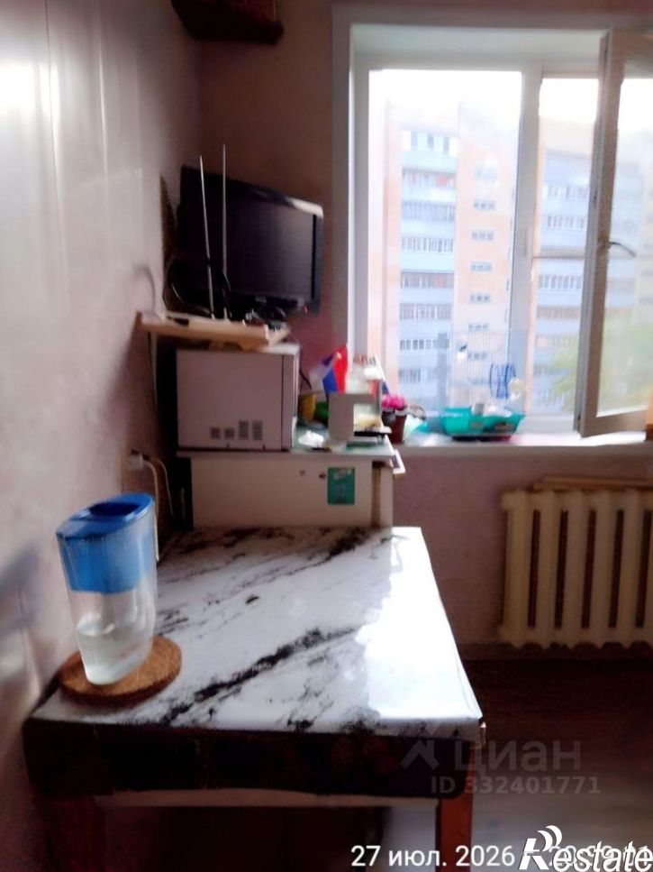 Комната ул Поле Свободы, 12,  д. 12