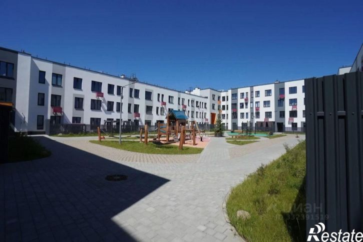 3-комн квартира ул Белые Росы, 5,  д. 5
