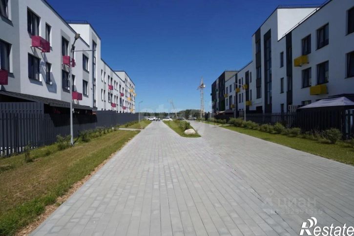 3-комн квартира ул Белые Росы, 5,  д. 5