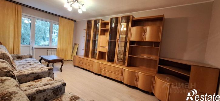 3-комн квартира Калуга, улица Пухова, 17