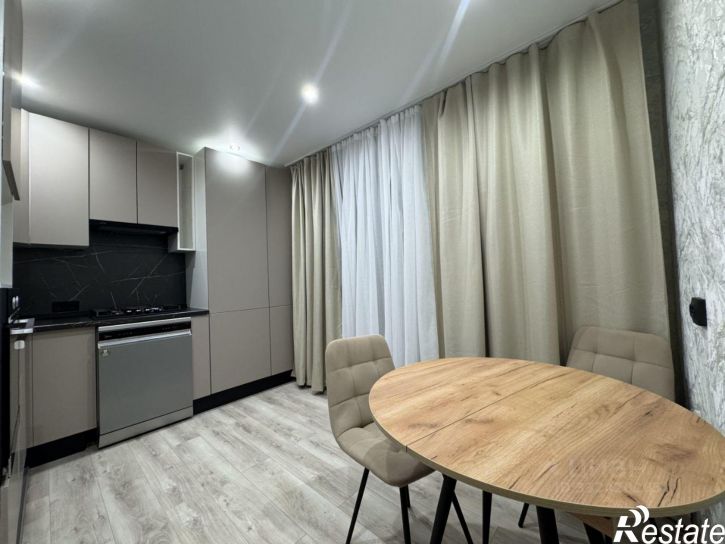 2-комн квартира ул Бориса Литвинчука, 10,  д. 10