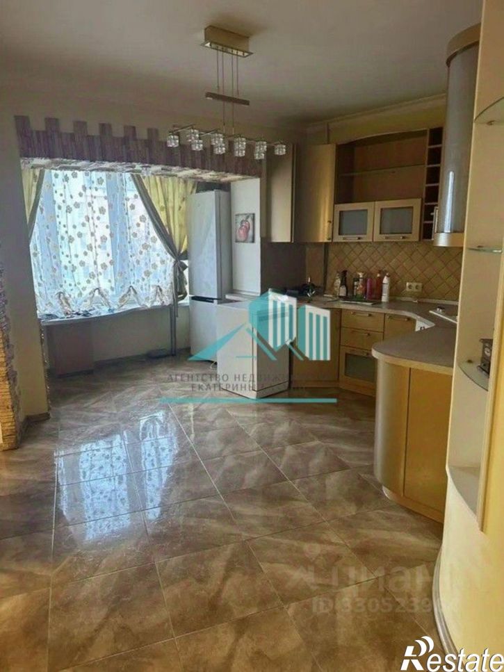 3-комн квартира ул Суворова, 44,  д. 44
