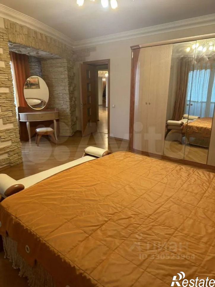 3-комн квартира ул Суворова, 44,  д. 44