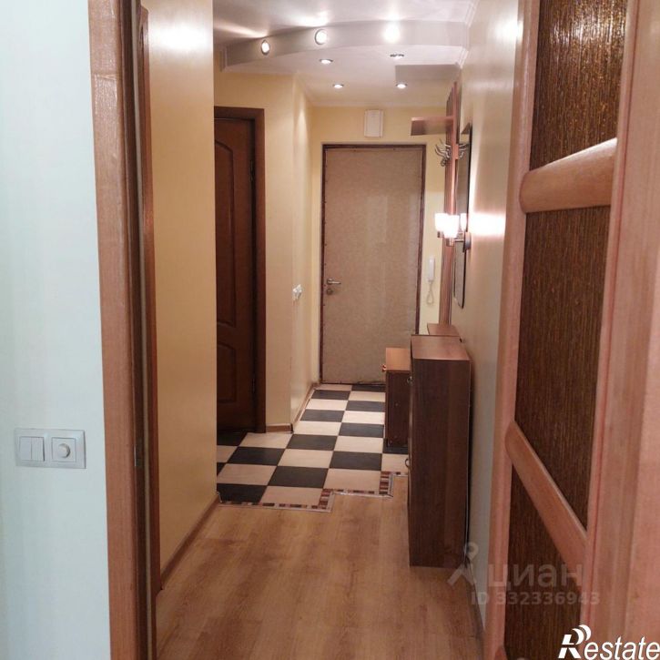 3-комн квартира ул Октябрьская, 4,  д. 4