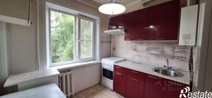 3-комн квартира Калуга, улица Карачевская, 17