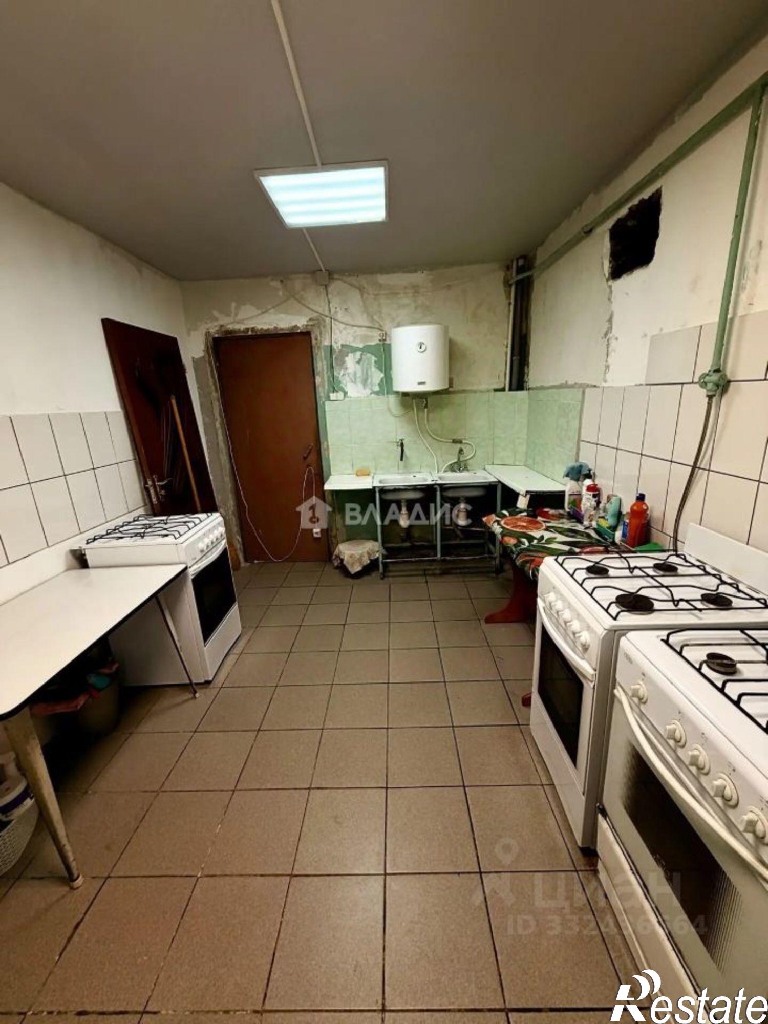 Купить комнату за 2 300 000 рублей на ул Моторная, 4