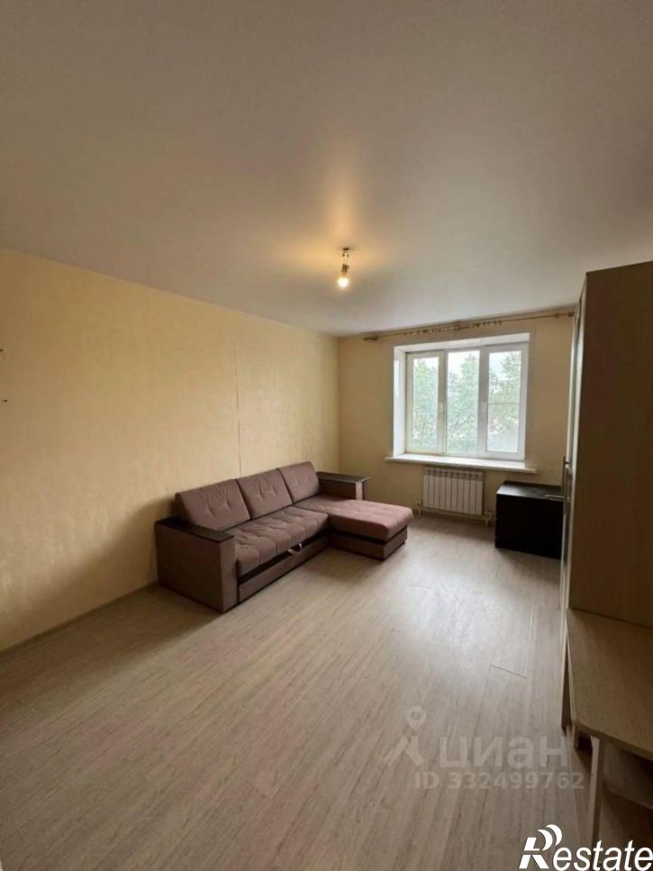 2-комн квартира ул Академическая, 10,  д. 10