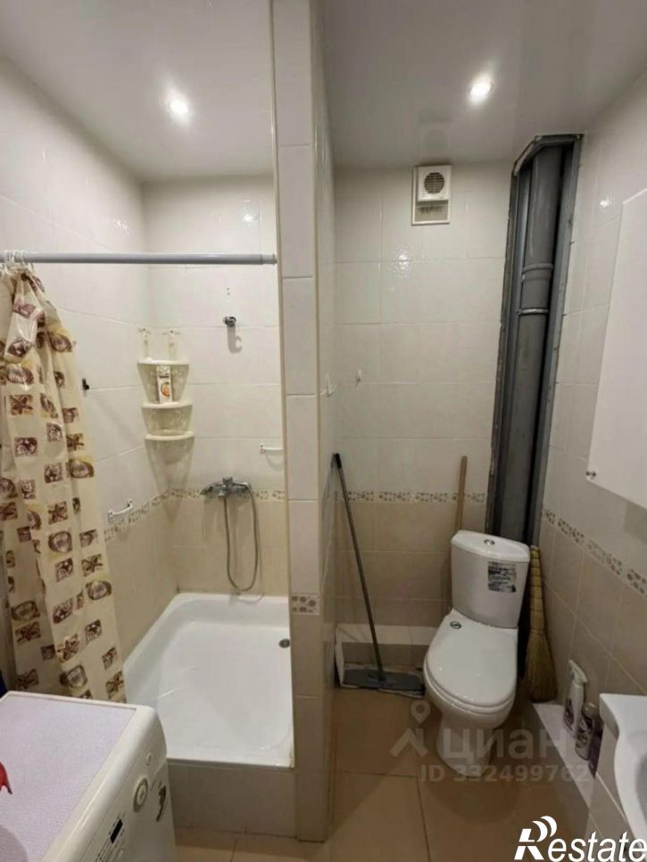 2-комн квартира ул Академическая, 10,  д. 10