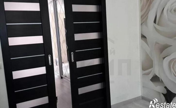 3-комн квартира ул Гвардейская, 3,  д. 3