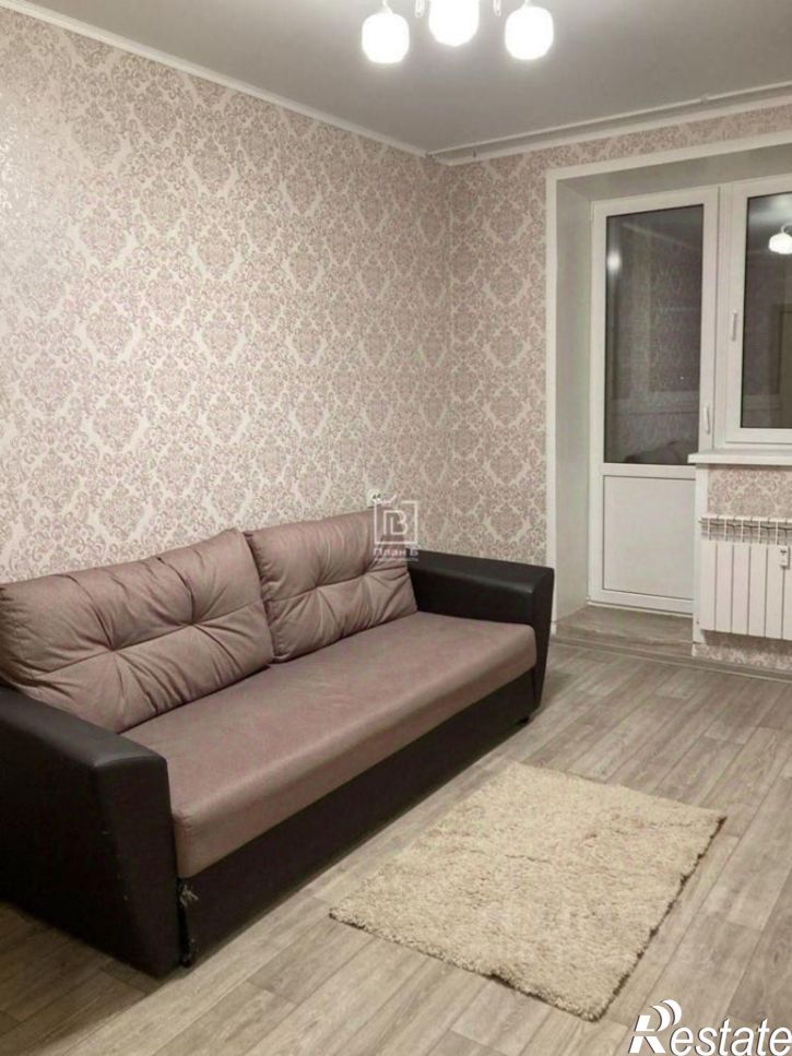 1-комн квартира Солнечный б-р, 8,  д. 8