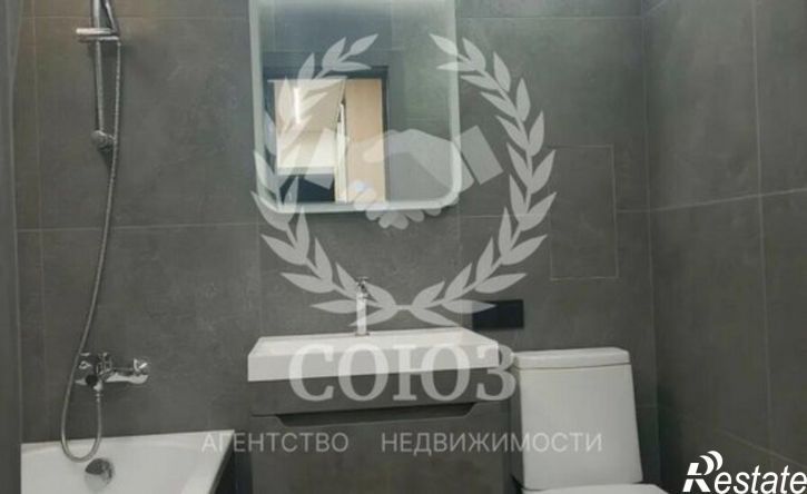 2-комн квартира ул Братьев Луканиных, 15,  д. 15