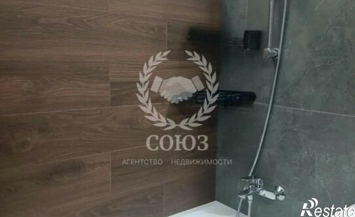 2-комн квартира ул Братьев Луканиных, 15,  д. 15