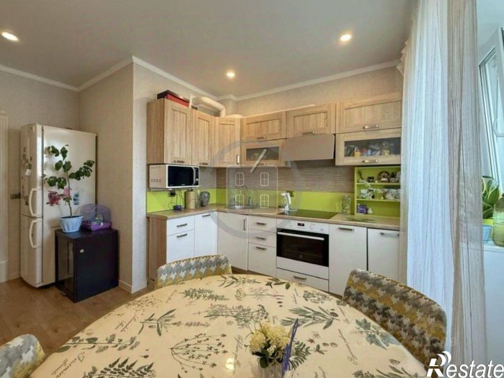 3-комн квартира ул Фомушина, 13,  д. 13