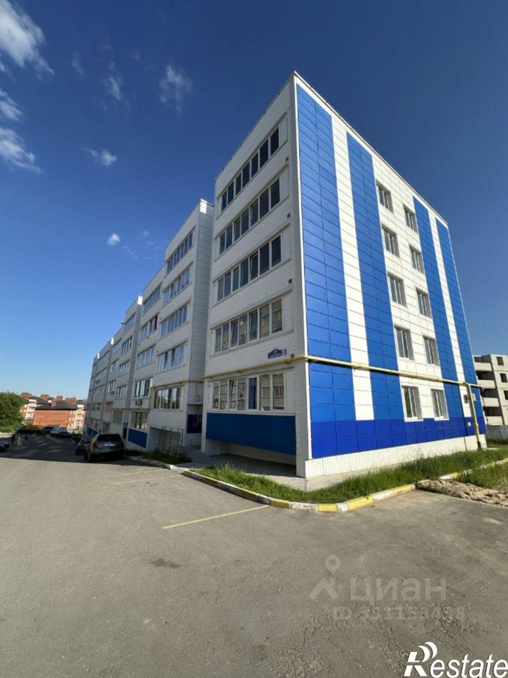 2-комн квартира Изумрудная улица, 25