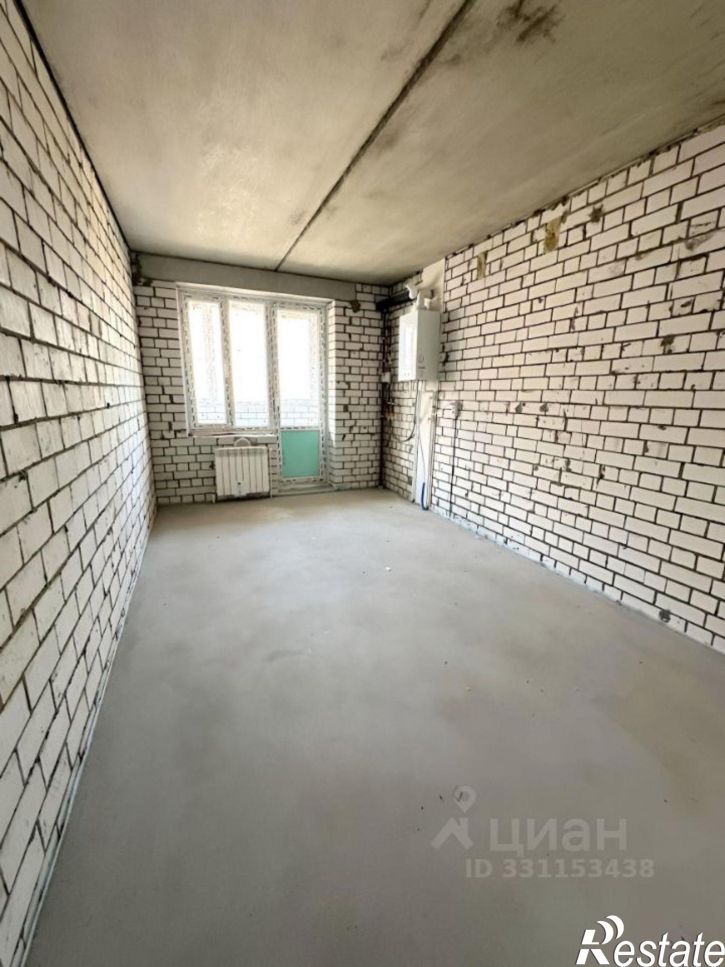2-комн квартира Изумрудная улица, 25