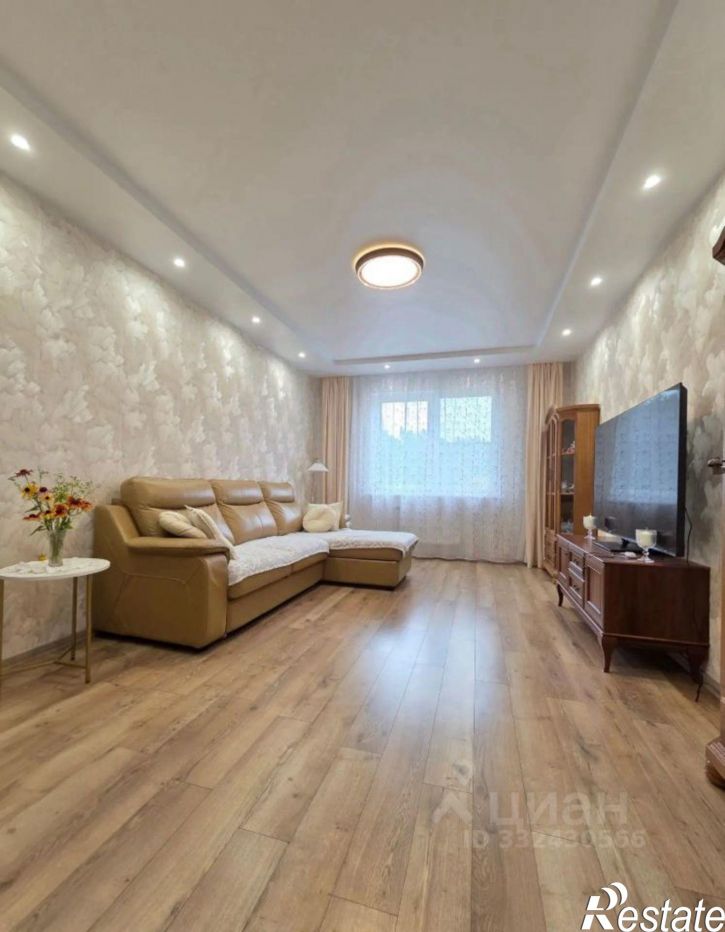 2-комн квартира улица Анненки, 40 к1