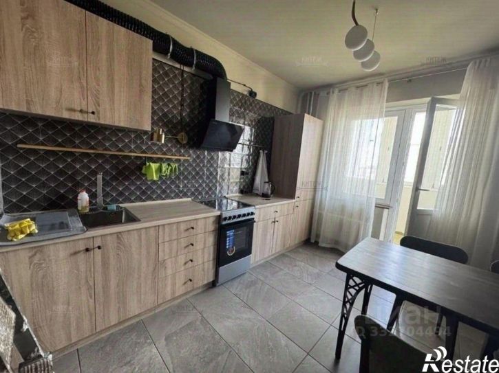 2-комн квартира ул 65 лет Победы, 35,  д. 35