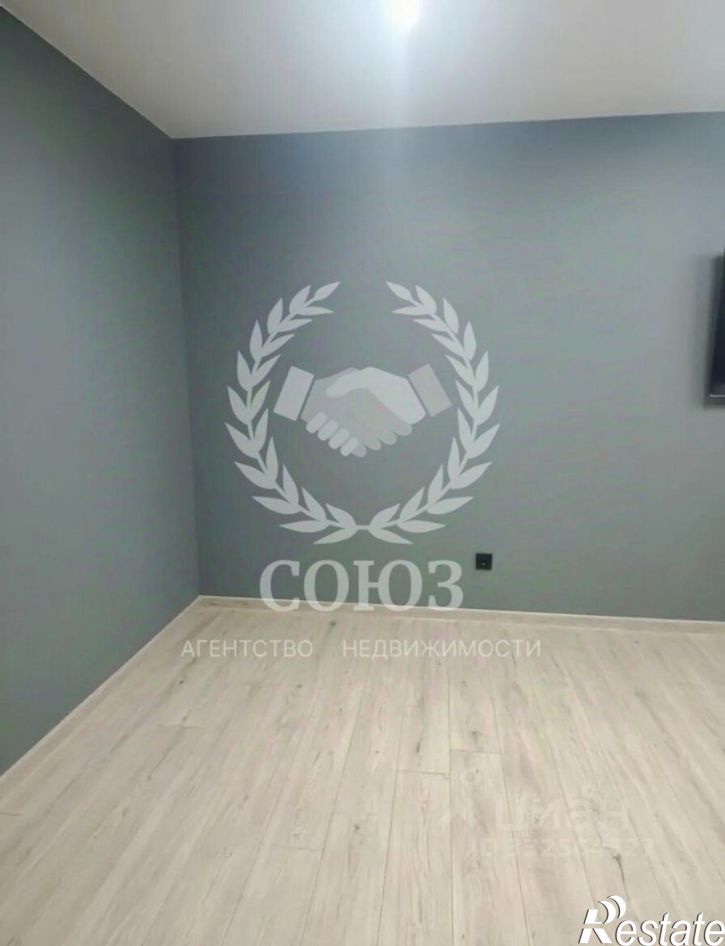 2-комн квартира ул Братьев Луканиных, 15,  д. 15