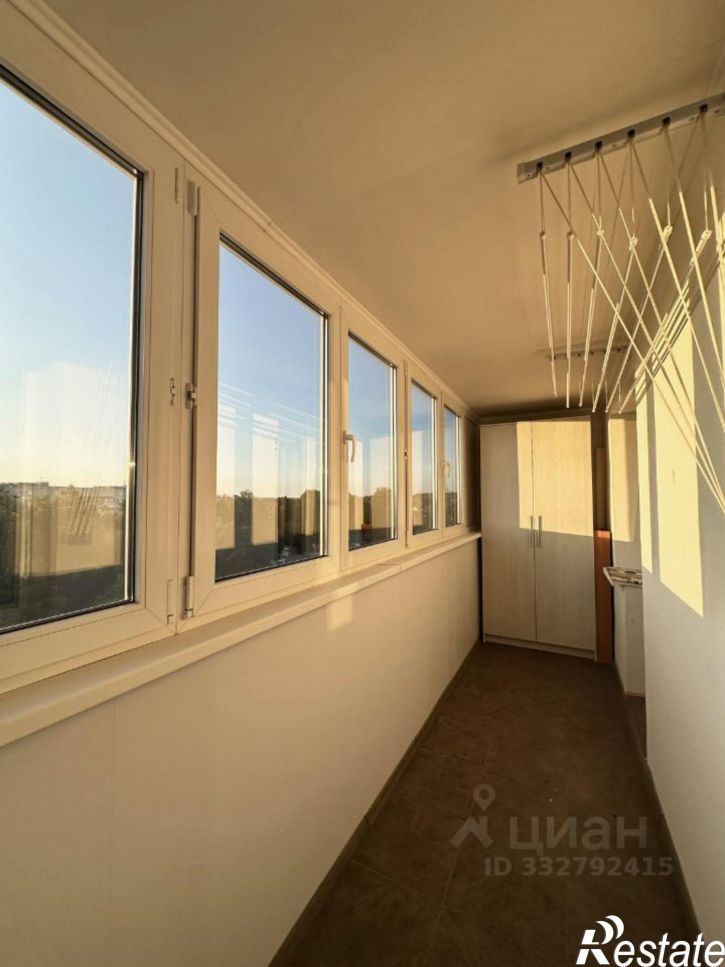 3-комн квартира ул Азаровская, 34,  д. 34