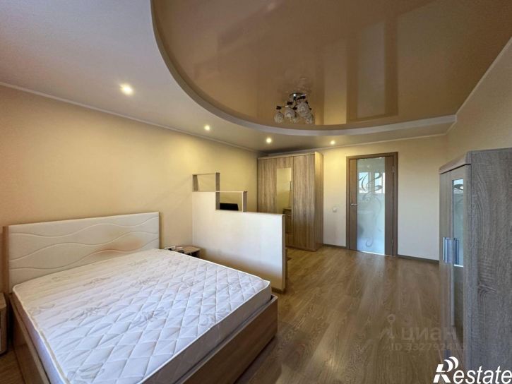 3-комн квартира ул Азаровская, 34,  д. 34