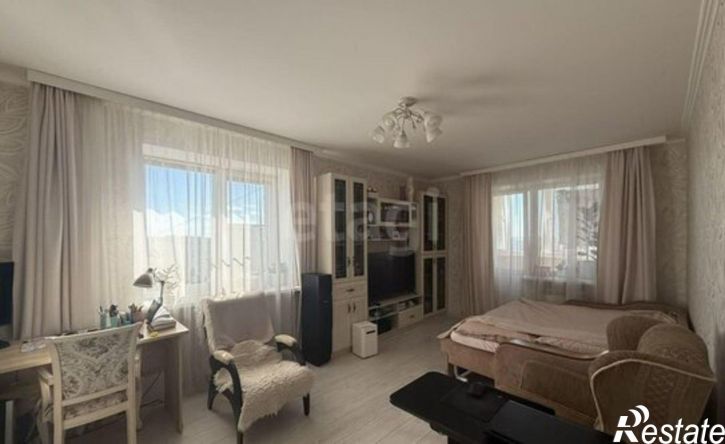 2-комн квартира б-р Моторостроителей, 10,  д. 10