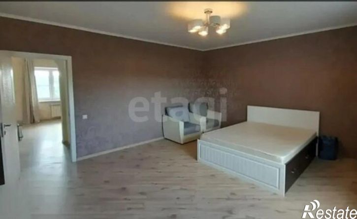 3-комн квартира ул Знаменская, 45,  д. 45