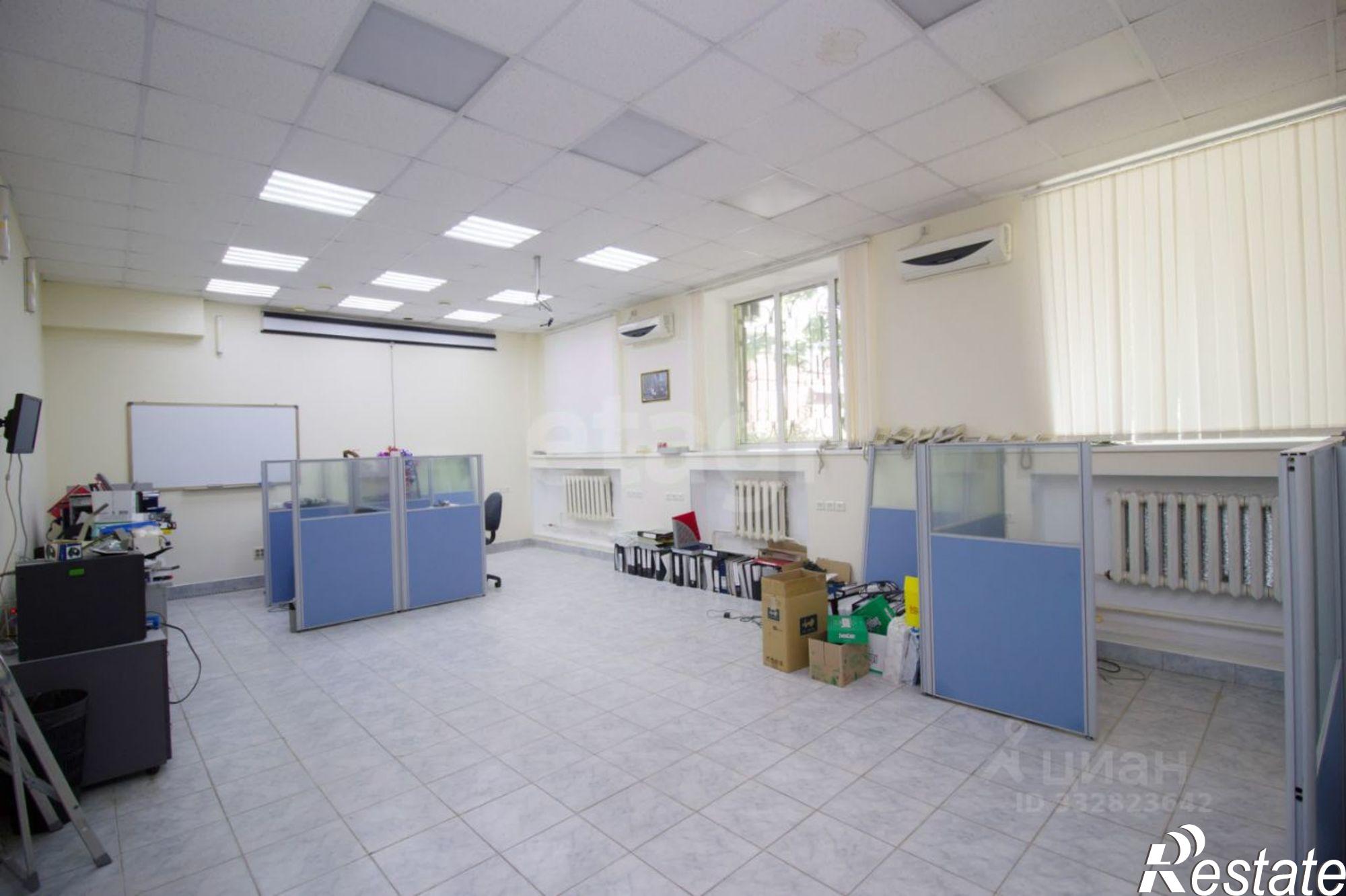 Купить офис, помещение под офис за 10 500 100 рублей на ул Фридриха Энгельса, 147