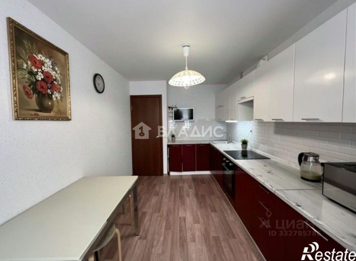 3-комн квартира ул Петра Тарасова, 43,  д. 43