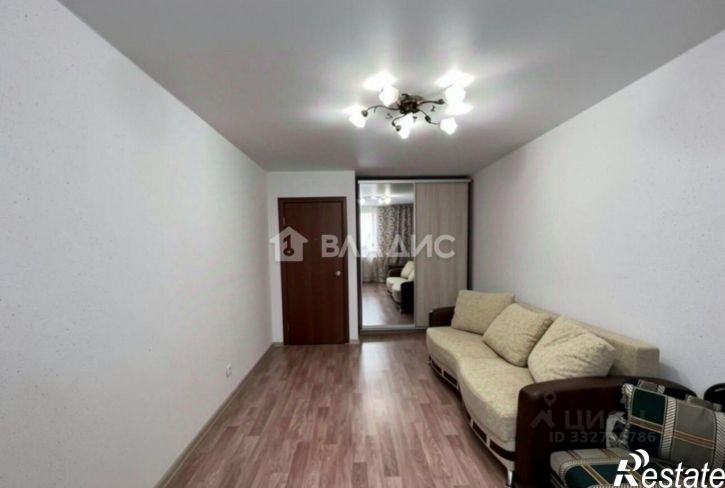 3-комн квартира ул Петра Тарасова, 43,  д. 43